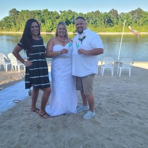 Black and white Lula Toe mini